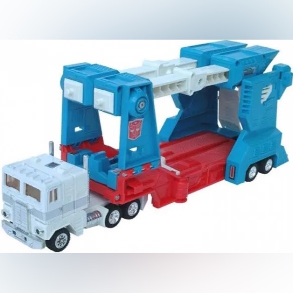Vintage HASBRO TAKARA TOMY TRANSFORMERS COMMEMORATIVE SERIES ULTRA MAGNUS Mp Toy - Picture 13 of 14